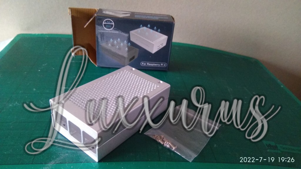 Silver Case - RaspBerry Pi 4b